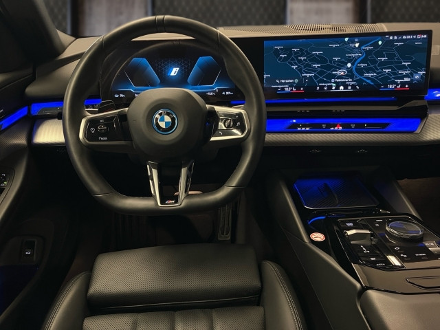 Bild 6: BMW i5 eDrive40 Touring G61