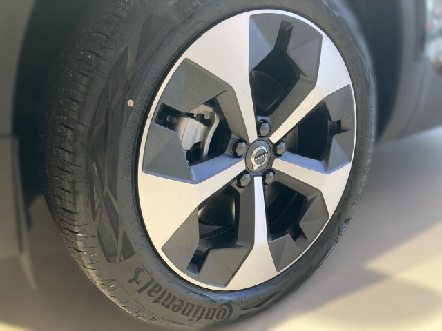 Bild 2: VOLVO PKW XC40 Ultra, B4 Mild Hybrid, Benzin, Dark