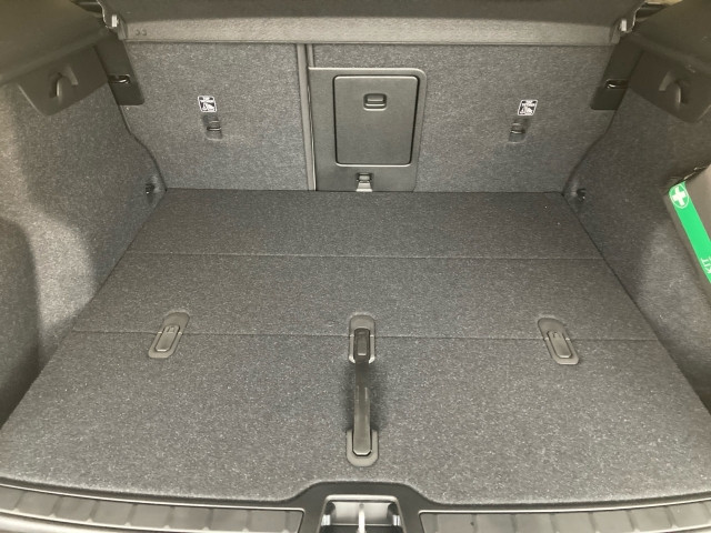 Bild 8: VOLVO PKW XC40 Ultra, B4 Mild Hybrid, Benzin, Dark