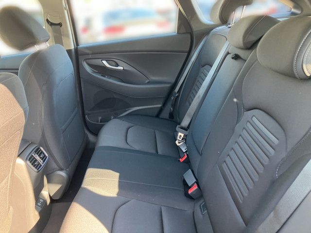 Bild 8: Hyundai i30 Kombi - PD GO 1.5 DPI