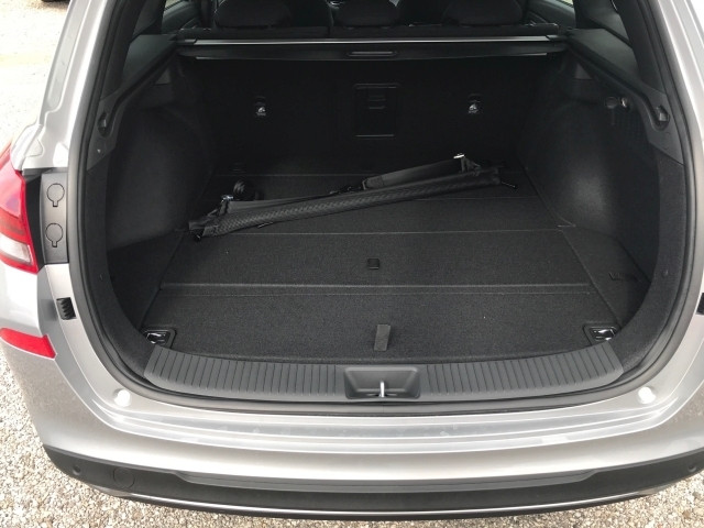 Bild 9: Hyundai i30 Kombi - PD GO Plus 1.0 TGDI DCT