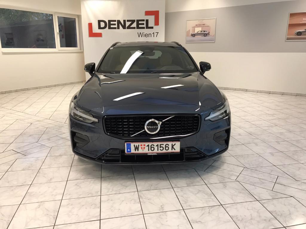 Bild 1: VOLVO PKW V60 B4 Plus Dark