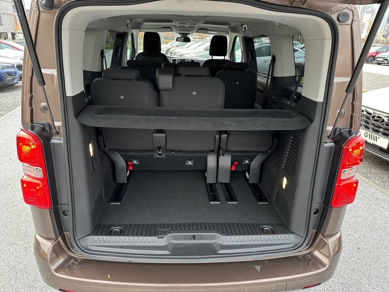 Bild 9: Toyota Proace Verso EV 75kWh Family+ L1