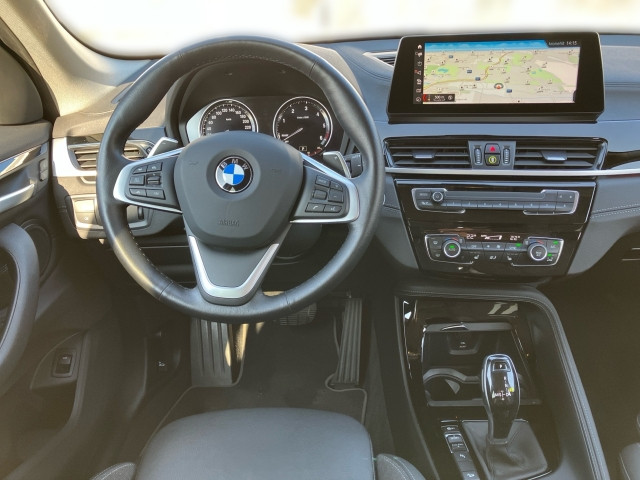 Bild 10: BMW X1 xDrive20i Aut.