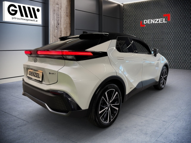 Bild 3: Toyota C-HR - 2,0 l Hybrid 4x4  Lounge CVT