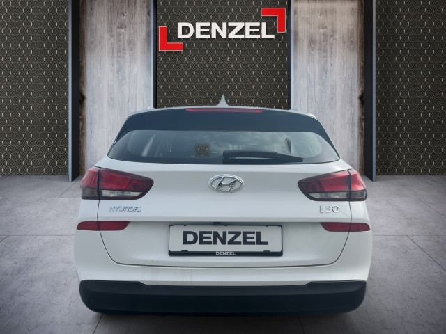 Bild 8: Hyundai i30 Kombi - PD GO Plus 1.5 TGDI 48V
