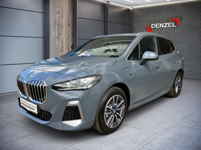 Bild 0: BMW 230e xDrive Active Tourer U06 XB2