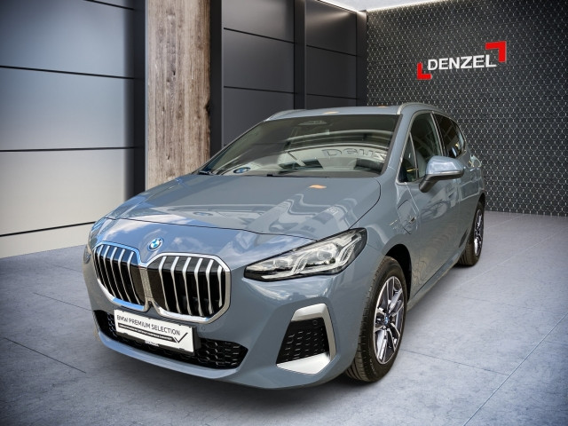 Bild 1: BMW 230e xDrive Active Tourer U06 XB2