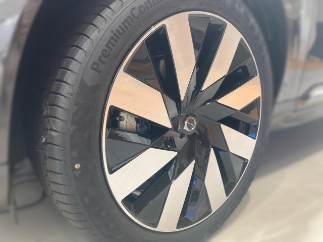Bild 3: VOLVO PKW XC90 T8 eAWD Plug-in Hybrid Ultra Bright, 7 Sitzer
