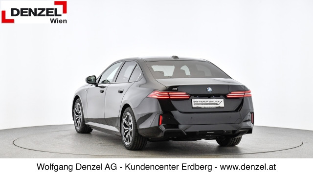 Bild 2: BMW i5 xDrive40 Limousine G60 XE2