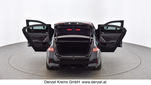 Bild 4: BMW i5 xDrive40 Limousine G60 XE2