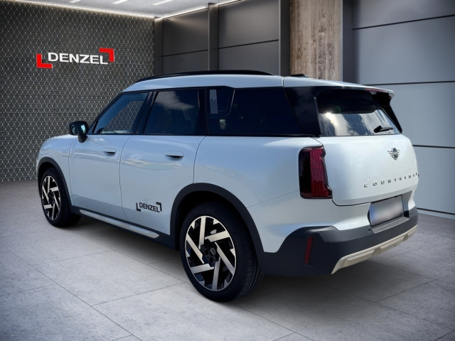 Bild 2: Mini Countryman S ALL4 U25 B48