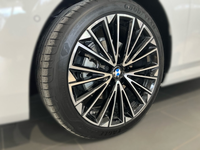Bild 10: BMW 218d Active Tour B47