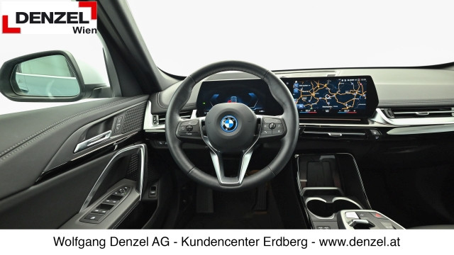 Bild 4: BMW iX1 xDrive30 U11 XE2