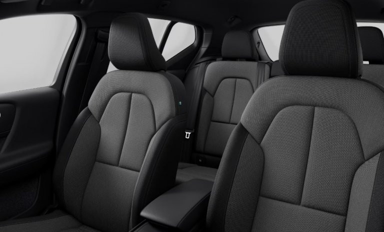 Bild 5: VOLVO PKW XC40 Plus, B3 Mild Hybrid, Benzin, Dark