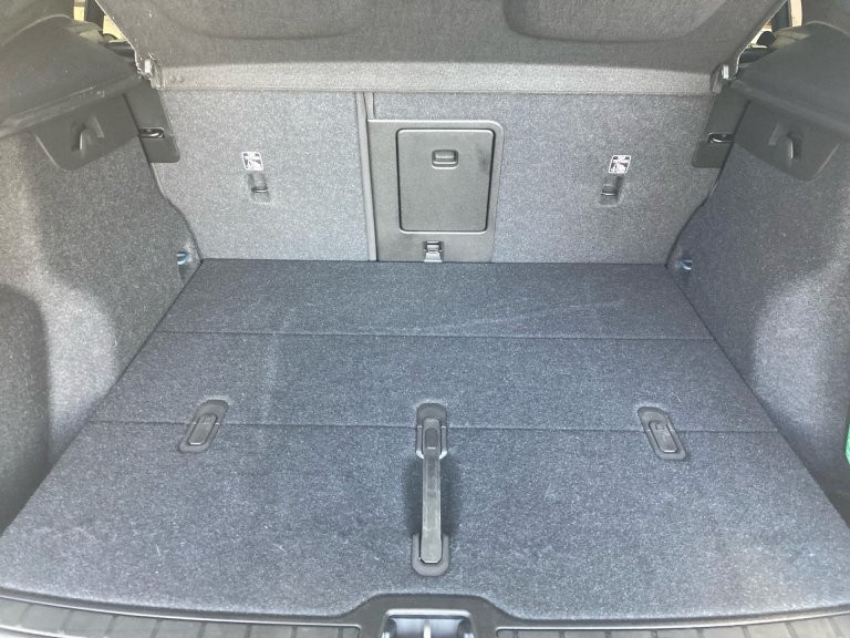 Bild 8: VOLVO PKW XC40 Plus, B3 Mild Hybrid, Benzin, Dark