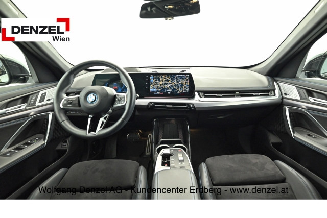 Bild 9: BMW iX1 xDrive30 U11 XE2