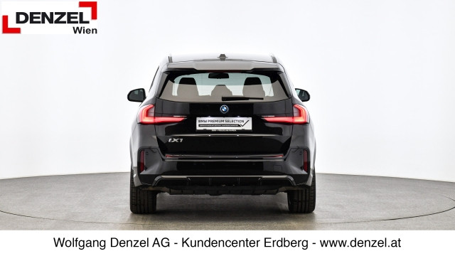 Bild 3: BMW iX1 xDrive30 U11 XE2