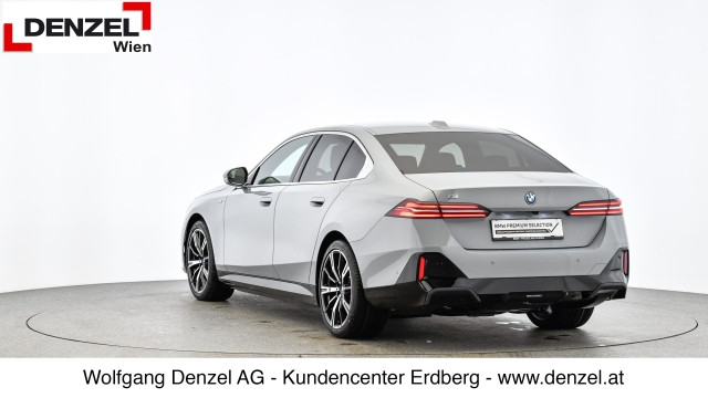 Bild 3: BMW i5 xDrive40 Limousine G60 XE2