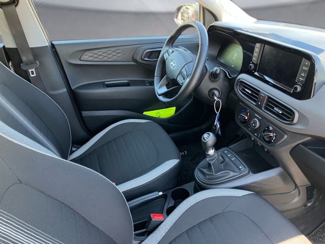 Bild 10: Hyundai i10 GO 1,0 MT