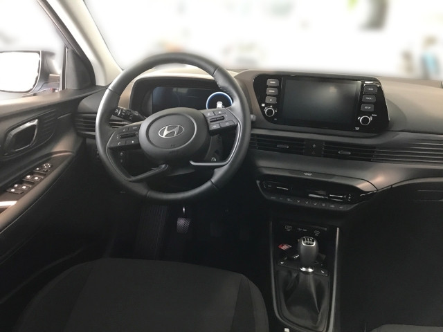 Bild 13: Hyundai Bayon GO Plus 1.2 MPI