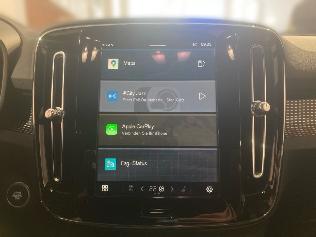 Bild 5: VOLVO PKW XC40 Plus, B3 Mild Hybrid, Benzin, Dark