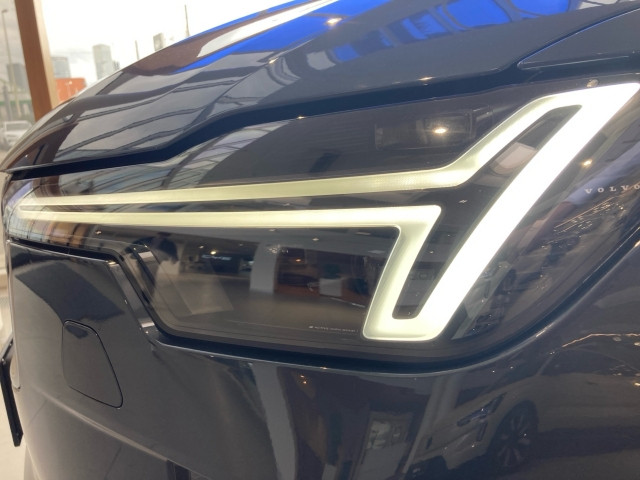 Bild 2: VOLVO PKW XC90 T8 AWD Plug-In Hybrid Ultra Bright (7 Sitzer)