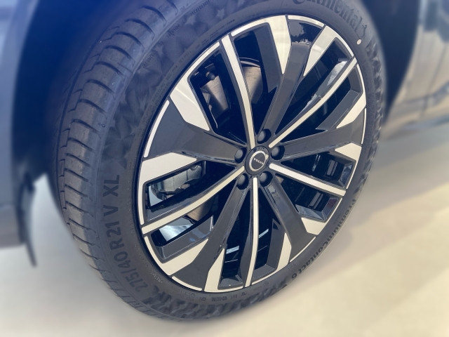 Bild 3: VOLVO PKW XC90 T8 AWD Plug-In Hybrid Ultra Bright (7 Sitzer)
