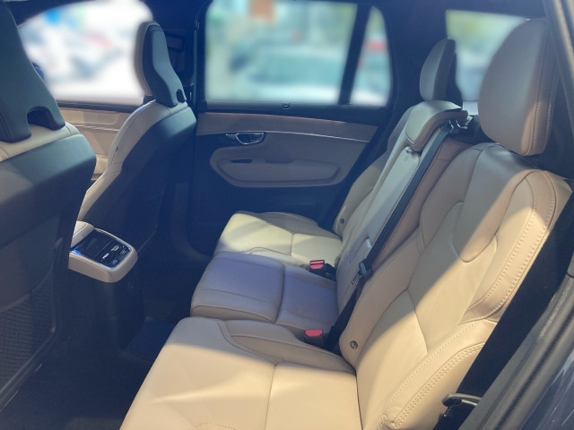 Bild 7: VOLVO PKW XC90 T8 AWD Plug-In Hybrid Ultra Bright (7 Sitzer)