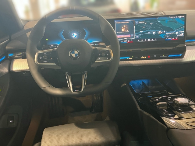 Bild 6: BMW 520d xDrive Touring G61 B47