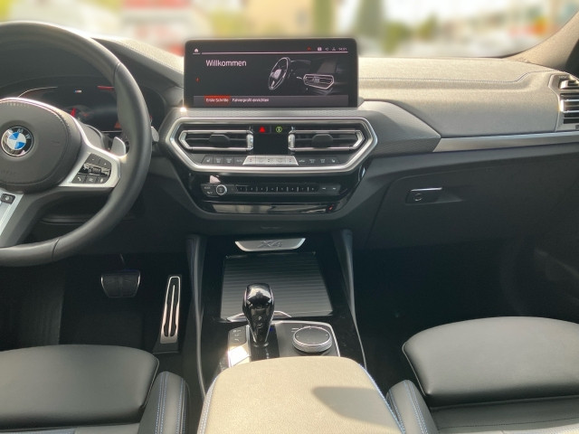 Bild 7: BMW X4 xDrive 20d 48 V A