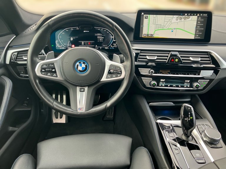 Bild 6: BMW 530e xDrive Touring Aut.