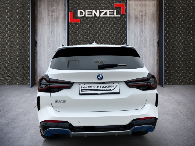 Bild 10: BMW iX3 G08 HA0