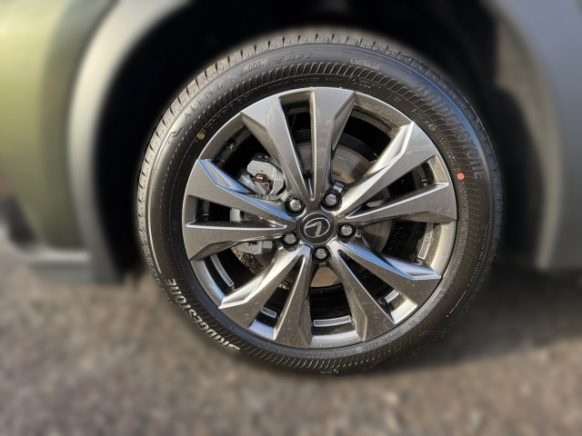 Bild 4: Lexus UX300h 2WD F-Sport Design