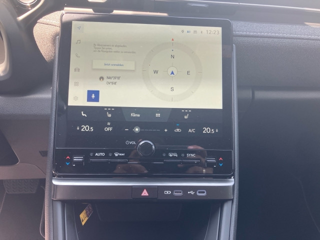 Bild 7: Lexus LBX Hybrid 136PS 2WD + Komfort Paket