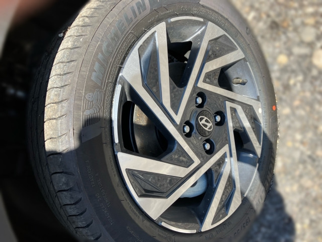 Bild 4: Hyundai Bayon GO Plus 1.0 T-GDI DCT
