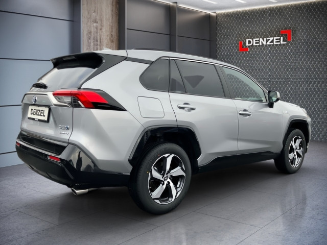 Bild 3: Toyota RAV4 Active 2,5, 306 PS 4x4 Plug-In