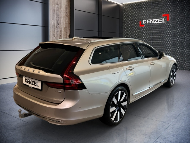 Bild 3: VOLVO PKW V90 Ultra, T6 Plug-in Hybrid, Elektrisch/Benzin, Bright