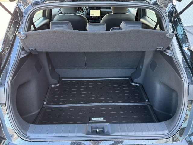 Bild 9: Lexus LBX Basis CVT 4x2 + Komfort Paket