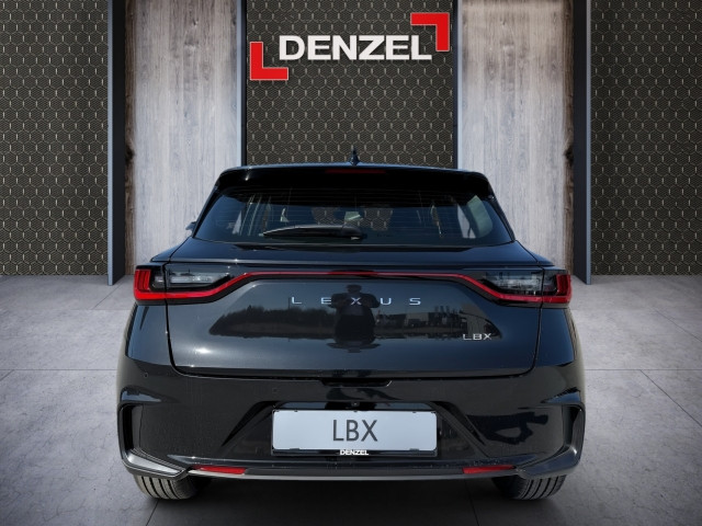 Bild 10: Lexus LBX Basis CVT 4x2 + Komfort Paket