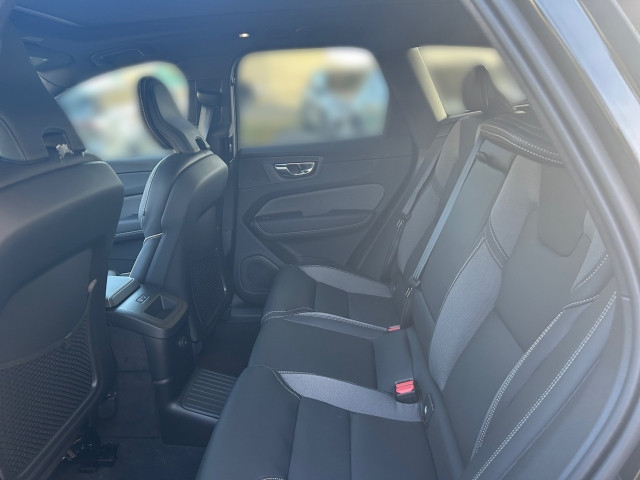 Bild 8: VOLVO PKW XC60 Ultra, T6 Plug-in Hybrid, Elektrisch/Benzin, Dark
