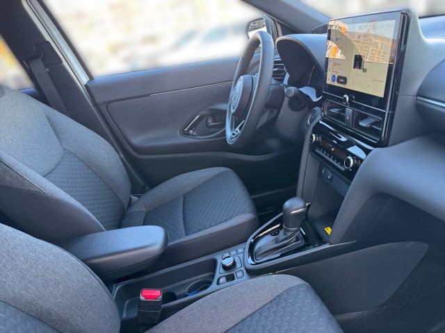 Bild 5: Toyota Yaris Cross 130 PS 4WD Active Drive + Safety Paket