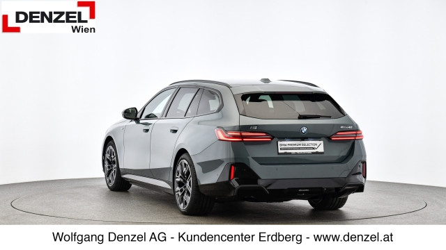 Bild 2: BMW i5 eDrive40 Touring G61