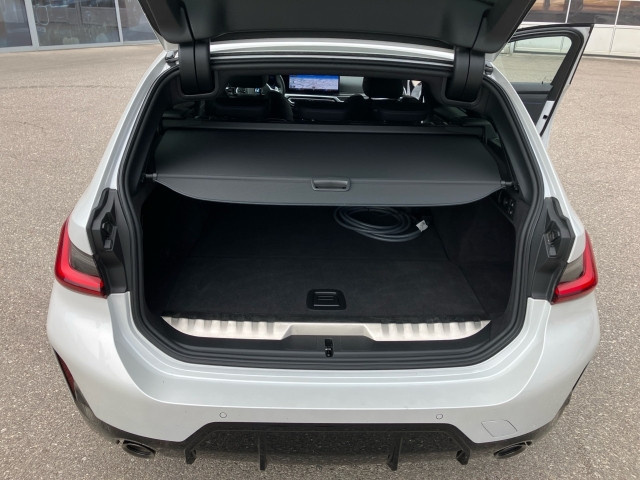 Bild 9: BMW 320e xDrive Touring G21 XB1