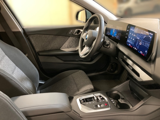 Bild 13: BMW 116 5-Tüerer F70