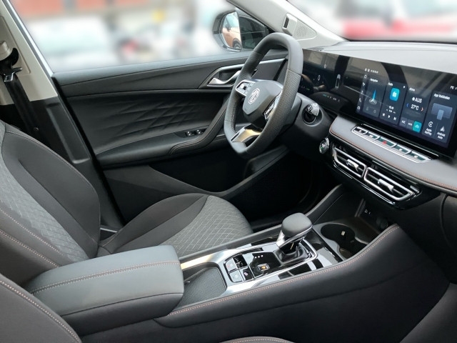 Bild 5: MG HS PHEV+ Comfort Stoff Schwarz
