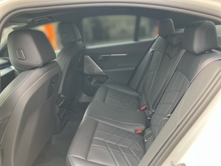 Bild 8: BMW 520d xDrive Limousine G60 B47
