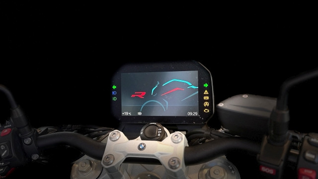 Bild 3: BMW Motorrad F 900 R