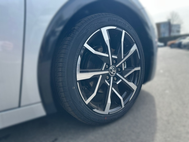 Bild 4: Toyota PRIUS PlugIn Hybrid 2,0 l Executive
