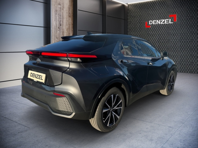 Bild 3: Toyota C-HR - 2,0 l Plugin 4x2  Active Drive CV